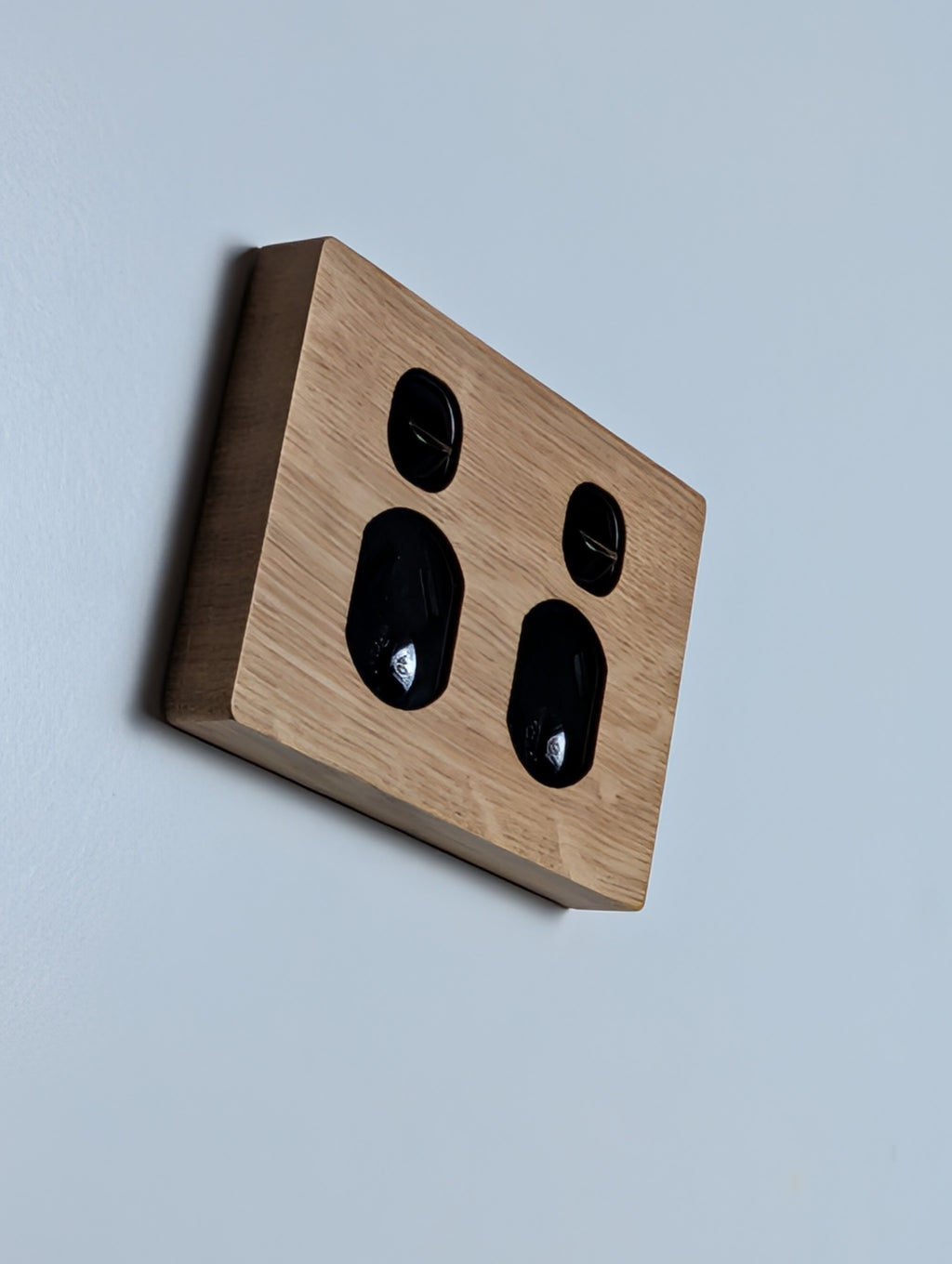 Oak Double Outlet