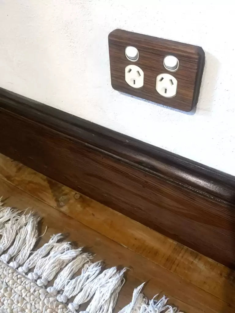 Walnut Double Outlet