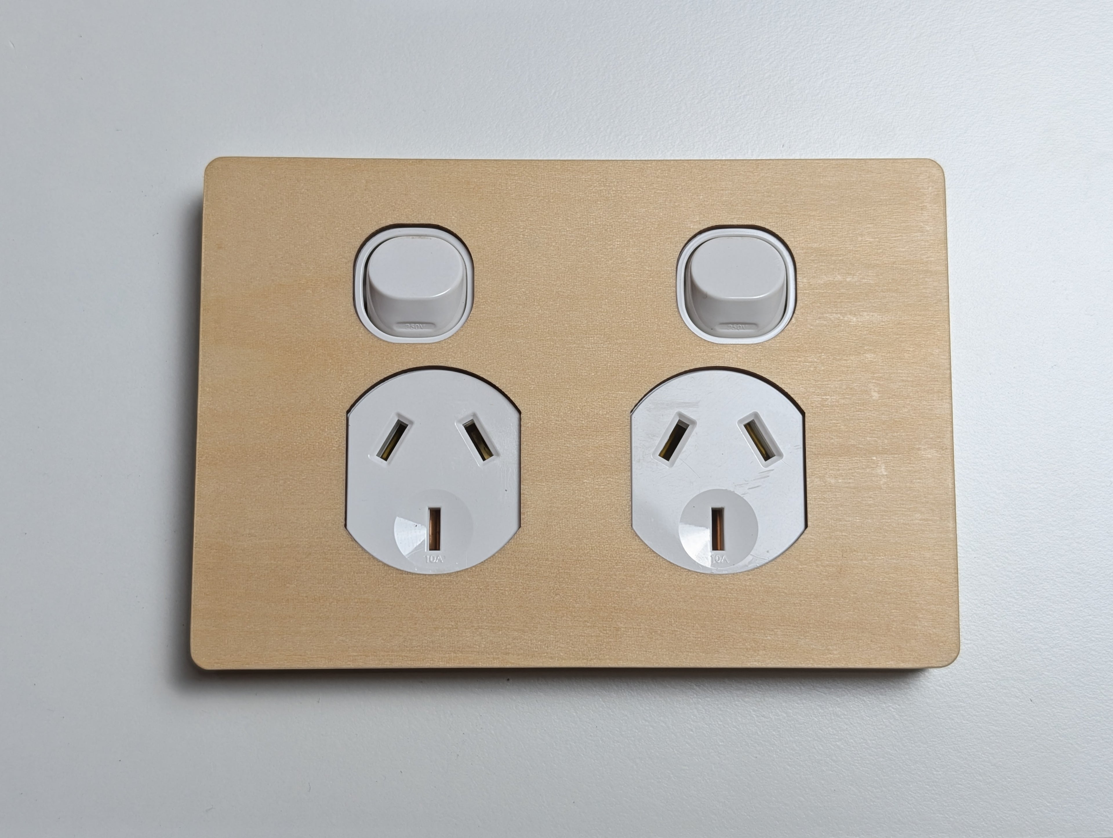 Plywood Double Outlet
