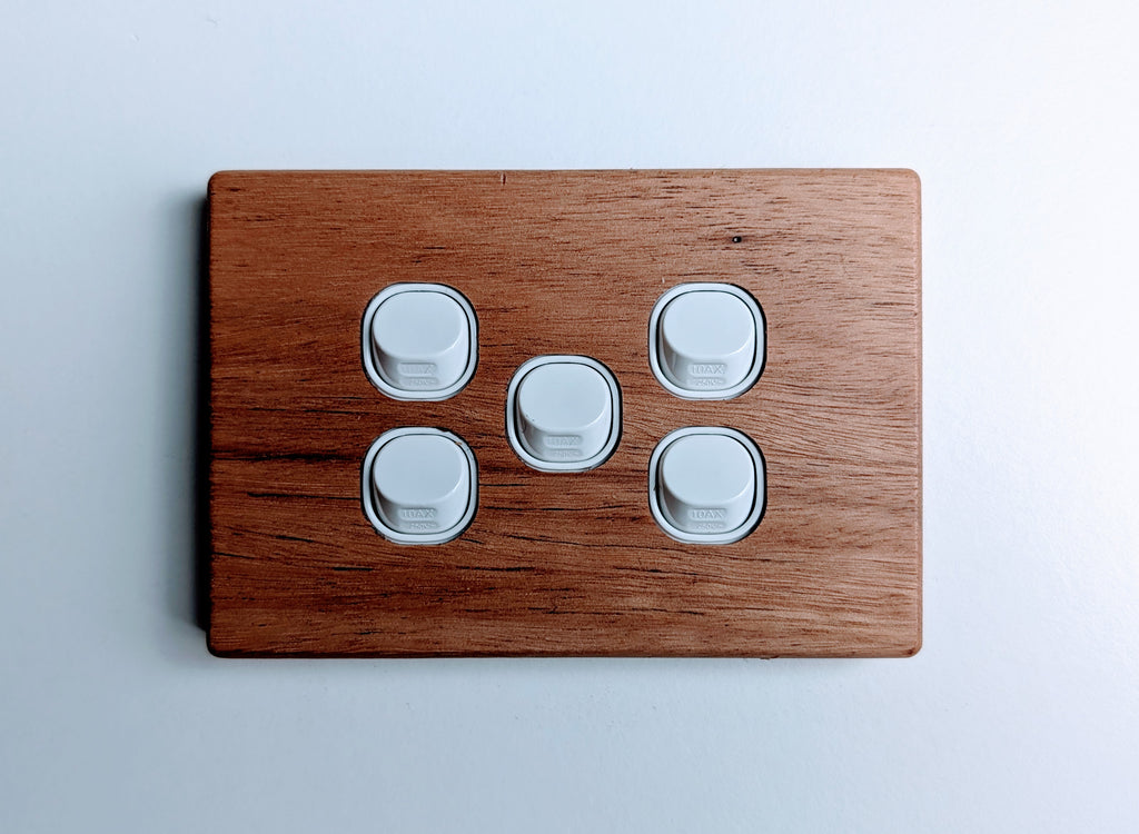 Blackbutt 5 Gang Cover
